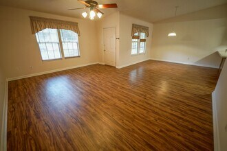 910 Alliegood Ct in Tallahassee, FL - Building Photo - Building Photo