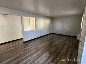 2707 N Chestnut St in Colorado Springs, CO - Building Photo - Building Photo