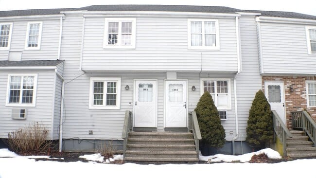 property at 14 Scuppo Rd