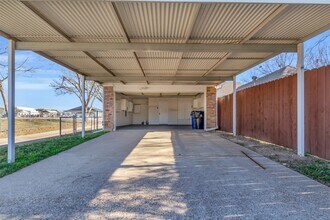 8691 Pebblebrook Dr in Frisco, TX - Foto de edificio - Building Photo