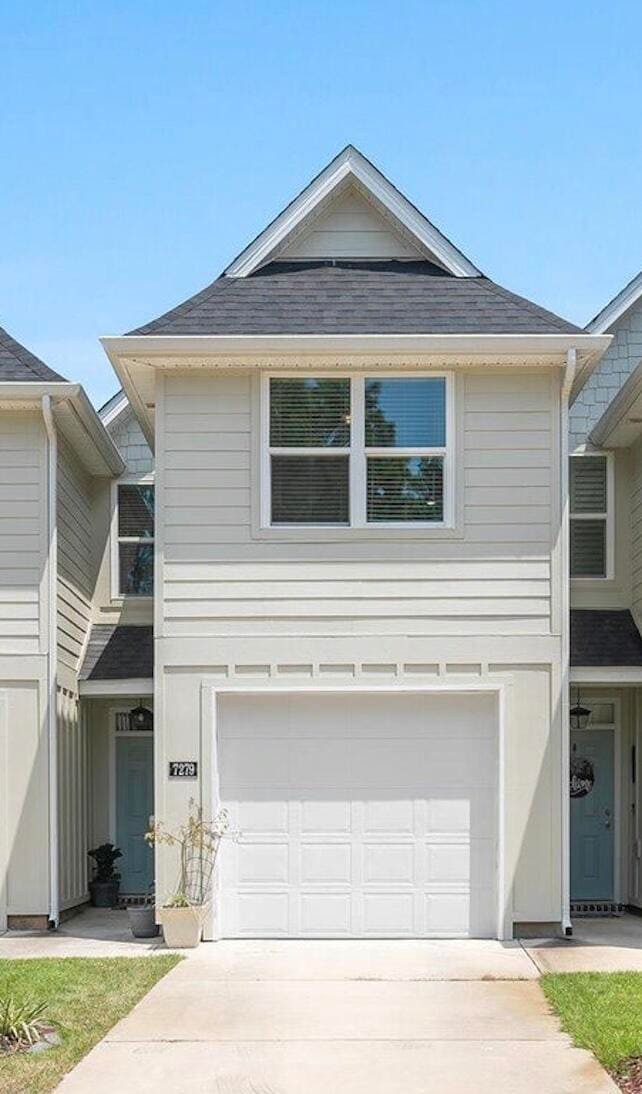 property at 7279 Majestic Blvd