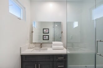 4018 Cumberland Ave in Los Angeles, CA - Building Photo - Building Photo