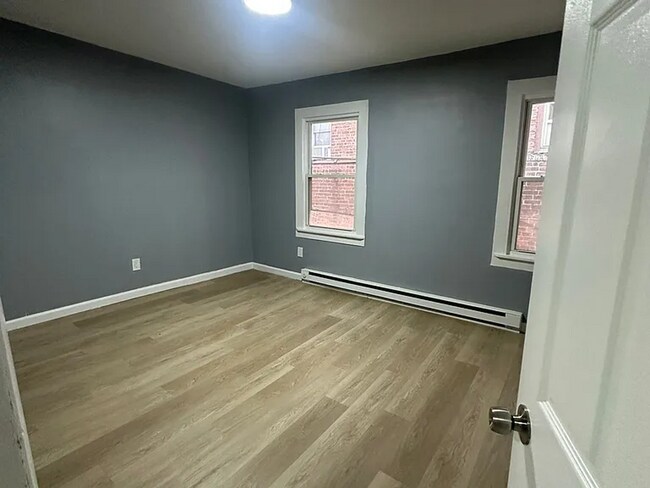 61 Washington St in Waterbury, CT - Building Photo - Building Photo