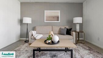 2030 Northcliffe Dr in Winston-Salem, NC - Building Photo