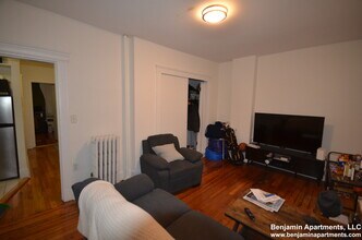 43 Joy St, Unit 1 in Boston, MA - Building Photo - Building Photo