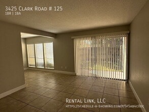 3425 Clark Rd in Sarasota, FL - Building Photo - Building Photo