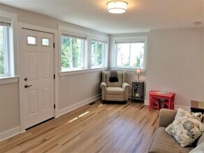 12 Conwell Ave, Unit R in Somerville, MA - Building Photo - Building Photo