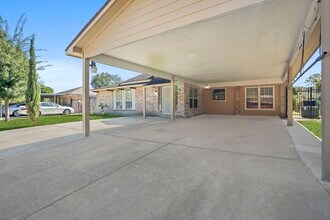 4114 Connorvale Rd in Houston, TX - Building Photo - Building Photo