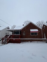 14901 Judson Dr in Cleveland, OH - Building Photo