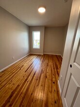 216 E Main St in Johnson City, NY - Foto de edificio - Building Photo
