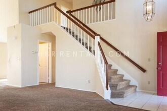 330 Gonzalez St in Tracy, CA - Building Photo - Building Photo