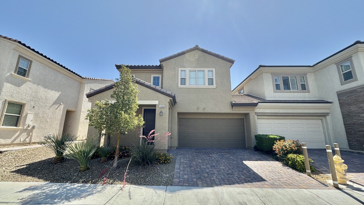 5848 Rustic Prairie St in Las Vegas, NV - Building Photo
