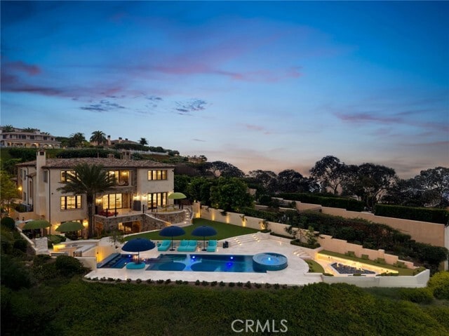 9 Pelican Crest Dr in Newport Beach, CA - Building Photo - Building Photo