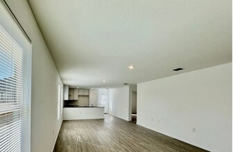 10119 Asta Trl in San Antonio, TX - Building Photo - Building Photo