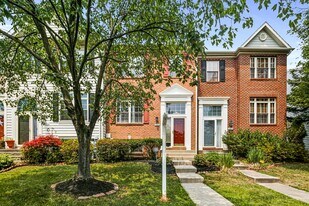 7261 Calm Sunset in Columbia, MD - Building Photo