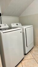 5305 Bayside Dr in Greenacres, FL - Building Photo - Building Photo