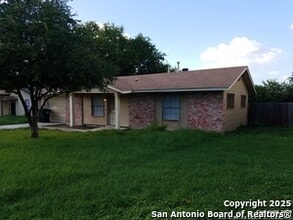 7215 Glen Heights in San Antonio, TX - Building Photo - Building Photo