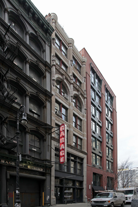 169 Mercer St in New York, NY - Building Photo