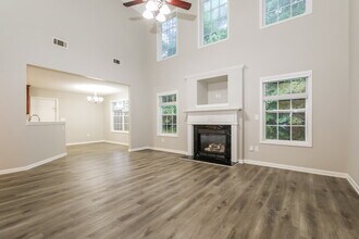 859 Betsy Ross Trail in Hampton, GA - Building Photo - Building Photo