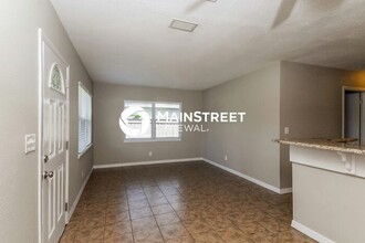 4601 W Paxton Ave in Tampa, FL - Foto de edificio - Building Photo