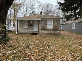 4414 Kingsley Dr in Indianapolis, IN - Building Photo