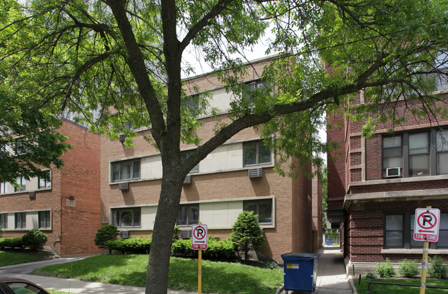 Claret Center in Chicago, IL - Building Photo - Building Photo