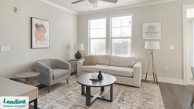 5771 Oakwood Rd NW in Huntsville, AL - Building Photo - Building Photo