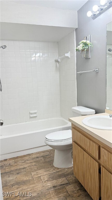 3636 Boca Ciega Dr in Naples, FL - Building Photo - Building Photo