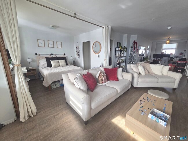 444 Bedford St in Stamford, CT - Building Photo - Building Photo