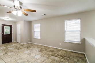439 Remington Park Ct in Houston, TX - Building Photo - Building Photo