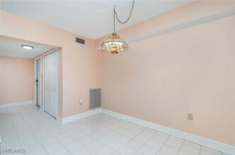4912 Vincennes St in Cape Coral, FL - Building Photo - Building Photo