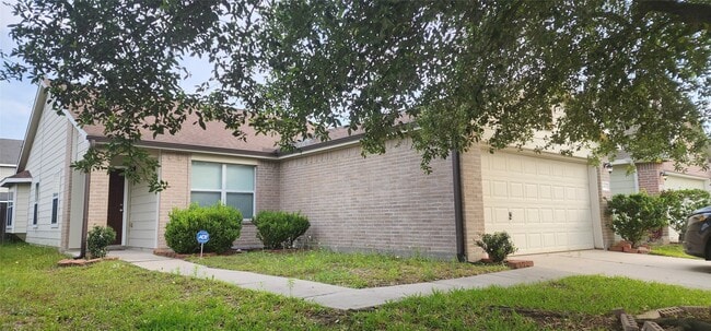 property at 3411 Legends Wild Dr