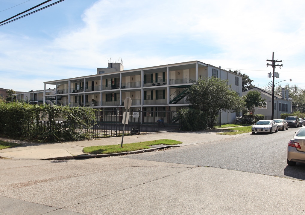 Avenue Edge Apartments in New Orleans, LA - Foto de edificio