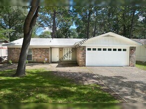 10001 Forester Cove in Little Rock, AR - Building Photo - Building Photo