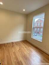 380 Harvard St, Unit 3 in Cambridge, MA - Building Photo - Building Photo