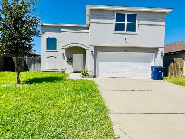 1918 Aransas Pass Dr in Laredo, TX - Building Photo - Building Photo