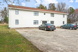 Harden Crossing in Graham, NC - Building Photo - Building Photo