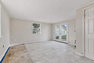 604 Melanie Ave in Metairie, LA - Building Photo - Building Photo