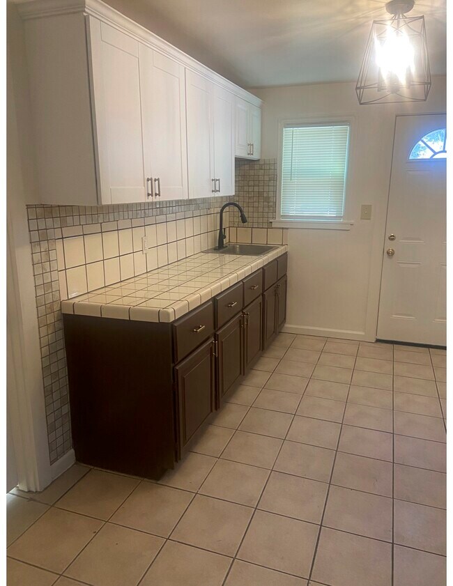 1101 A St in Vallejo, CA - Building Photo - Building Photo