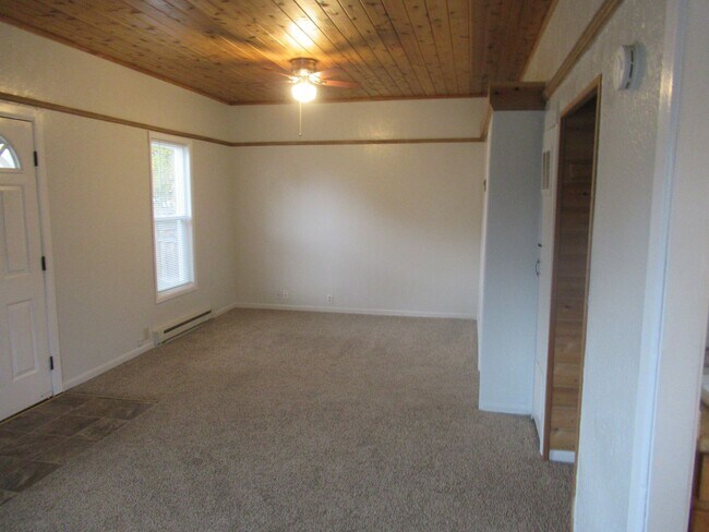 914 Pine St in Sandpoint, ID - Building Photo - Building Photo