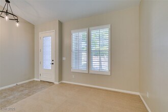 25 Precipice Ct in Henderson, NV - Building Photo - Building Photo
