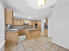 2509 Classic Ct W in Bedford, TX - Building Photo - Building Photo