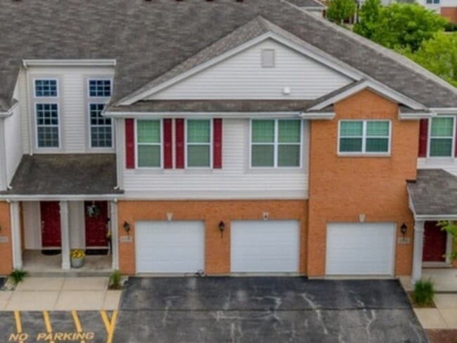 property at 10201 Mulberry Ln