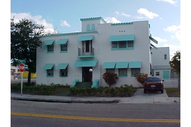 Fillmore Place in Hollywood, FL - Building Photo - Building Photo