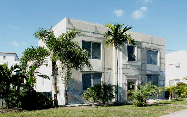 Alton Pointe in Miami Beach, FL - Foto de edificio