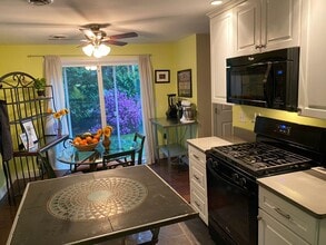 777 Middle Rd in Portsmouth, NH - Building Photo - Building Photo