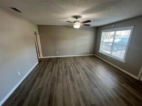 114 W Adkins St in Seagoville, TX - Building Photo - Building Photo