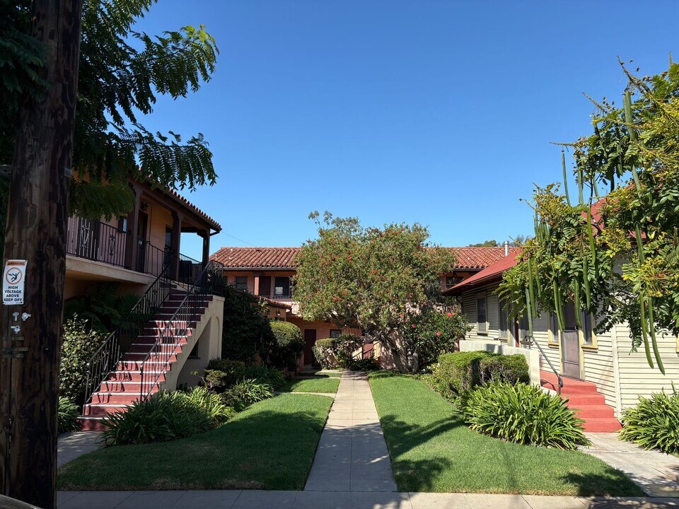 3762 10th Ave in San Diego, CA - Building Photo