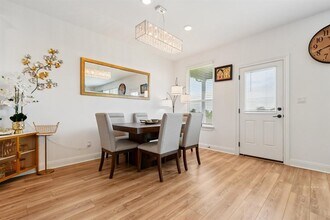 13309 Cenote Dos Ojos Run in Manor, TX - Building Photo - Building Photo