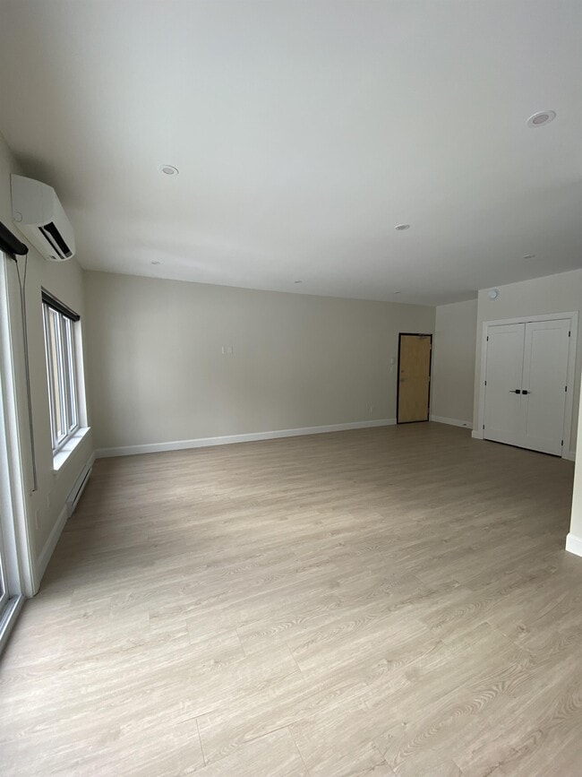 180 Hillsborough Rd in Riverview, NB - Building Photo - Building Photo